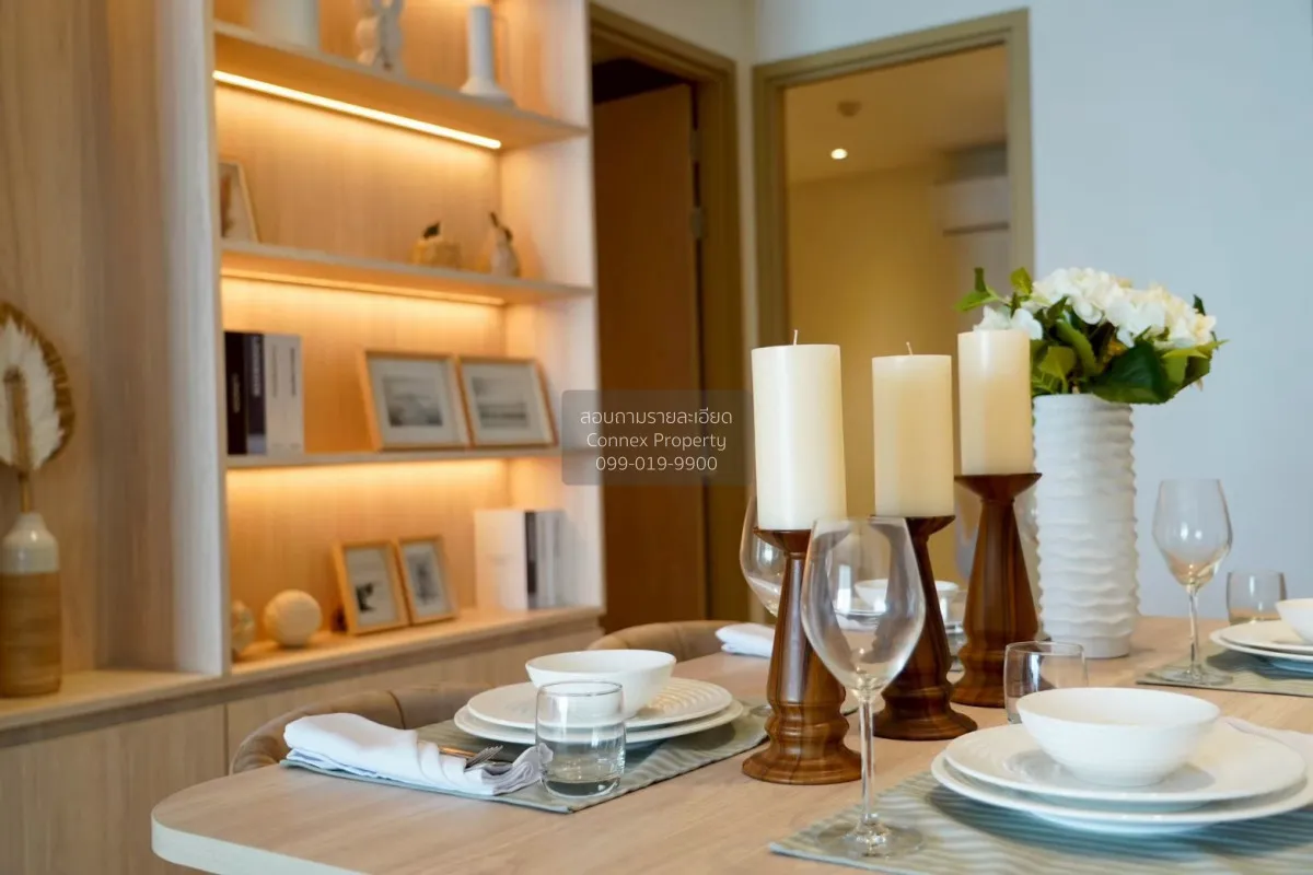 For Rent Condo , The Aqua , nice view , high floor , corner unit  2