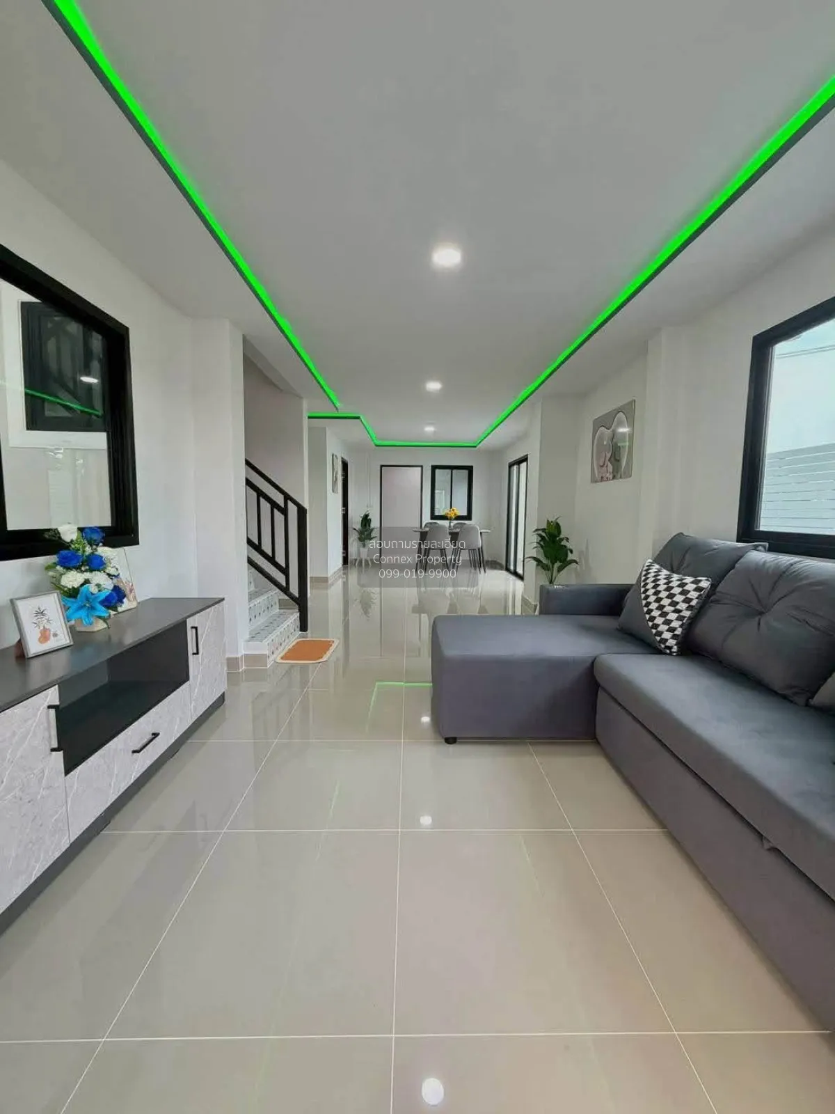 ขายทาวน์เฮ้าส์/ทาวน์โฮม  บ้านปิยวรารมย์ 1 ห้องมุม รีโนเวทใหม่ บาง