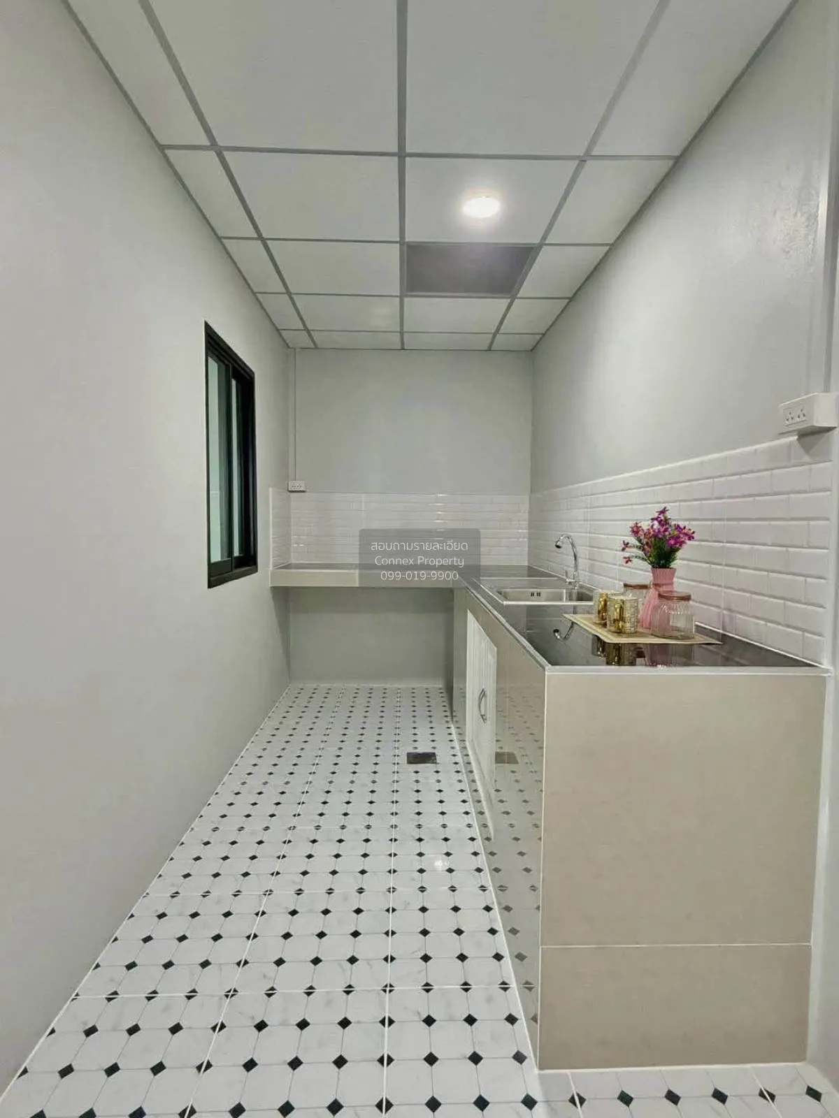 ขายทาวน์เฮ้าส์/ทาวน์โฮม  บ้านปิยวรารมย์ 1 ห้องมุม รีโนเวทใหม่ บาง