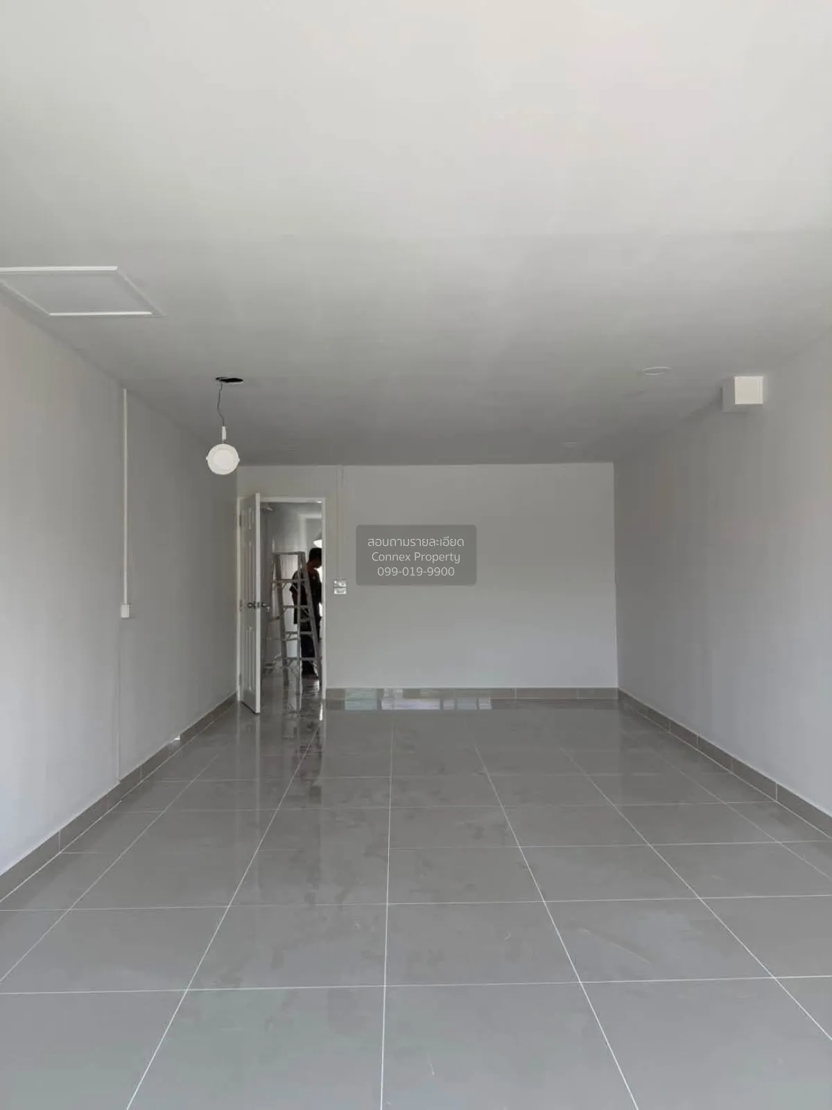 For Sale Townhouse/Townhome  , Saithongniwet , newly renovated , 