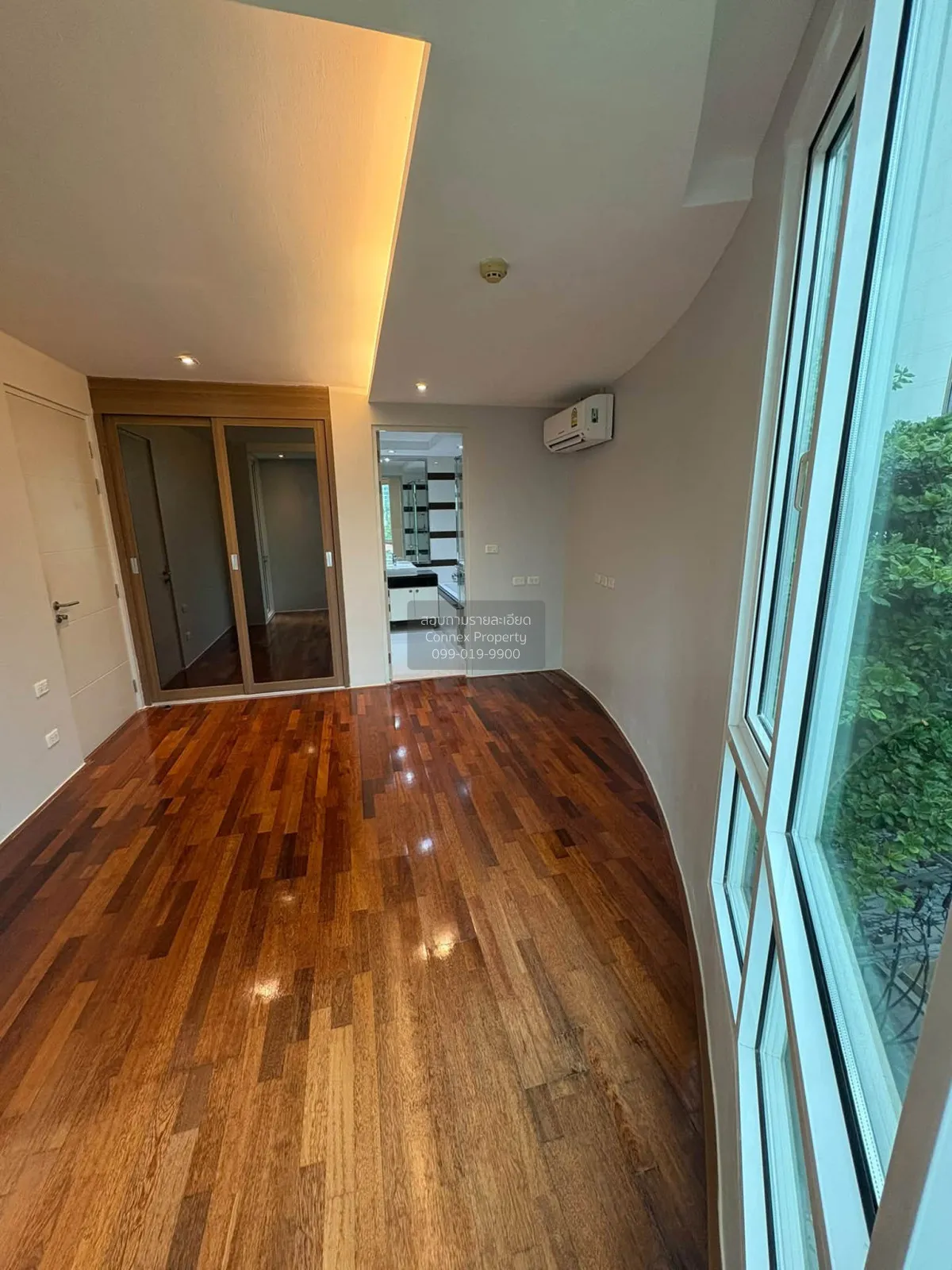 For Sale Condo , Beverly 33 , corner unit , BTS-Phrom Phong , Khl 2
