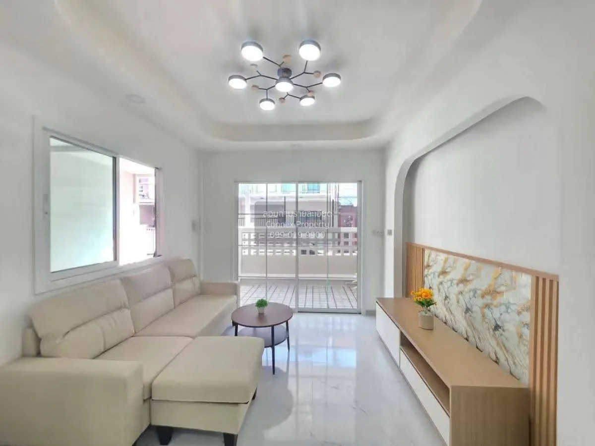 ขายทาวน์เฮ้าส์/ทาวน์โฮม  บ้านบัวทอง 4 บ้านกล้วย-ไทรน้อย รีโนเวทให