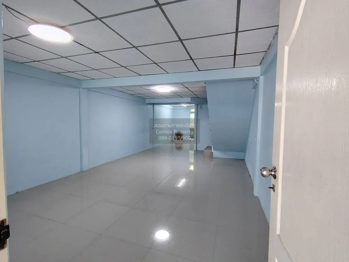For Sale Townhouse/Townhome  , Sosoonnakhon , wide frontage , new 2