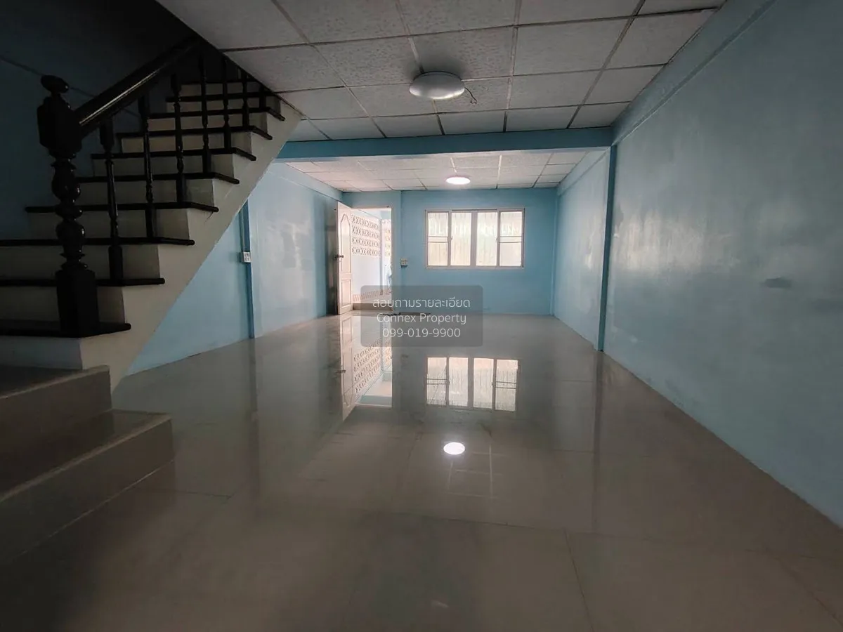 For Sale Townhouse/Townhome  , Sosoonnakhon , wide frontage , new