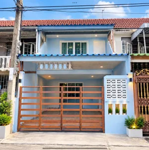 For Sale Townhouse/Townhome  , Sosoonnakhon , wide frontage , newly renovated , Bang Khun Thian , Chom Thong , Bangkok , CX-177519