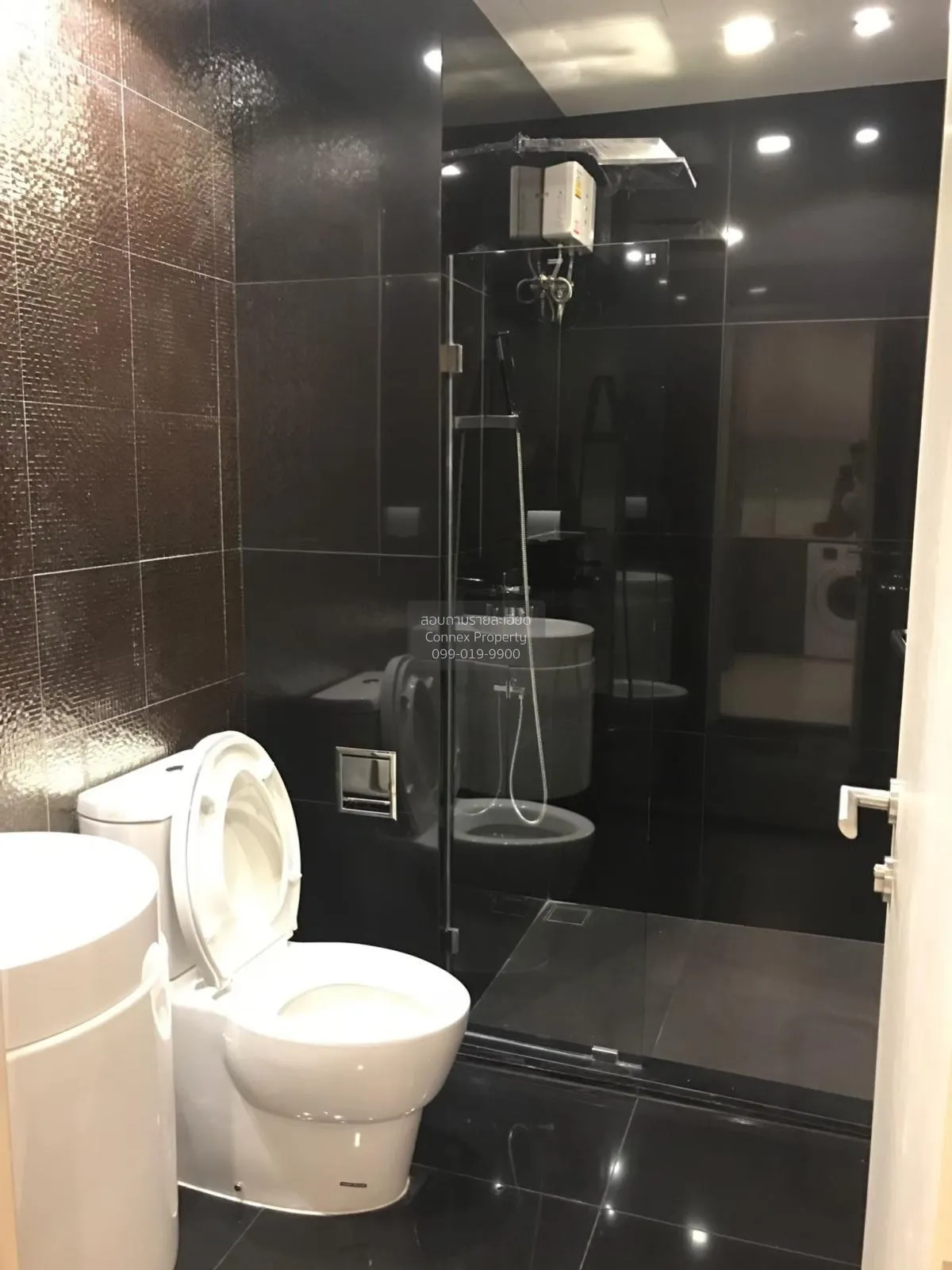 FOR RENT condo , Rhythm Sukhumvit 36-38 , BTS-Thong Lo , Phra Kha