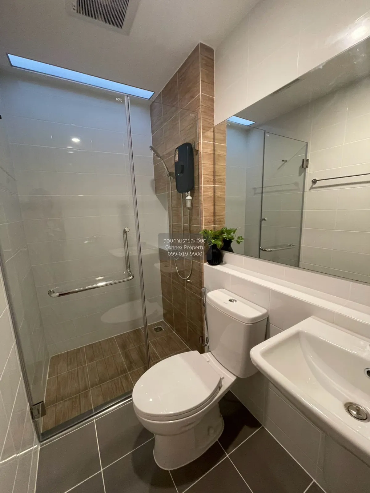 For Rent Townhouse/Townhome  , Pleno Sukhumvit-Bangna 3 , Bang Ka