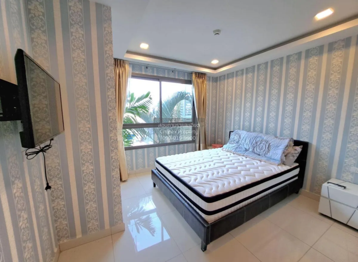 For Sale Condo , Arcadia Beach Resort , corner unit , Mueang Phat 1