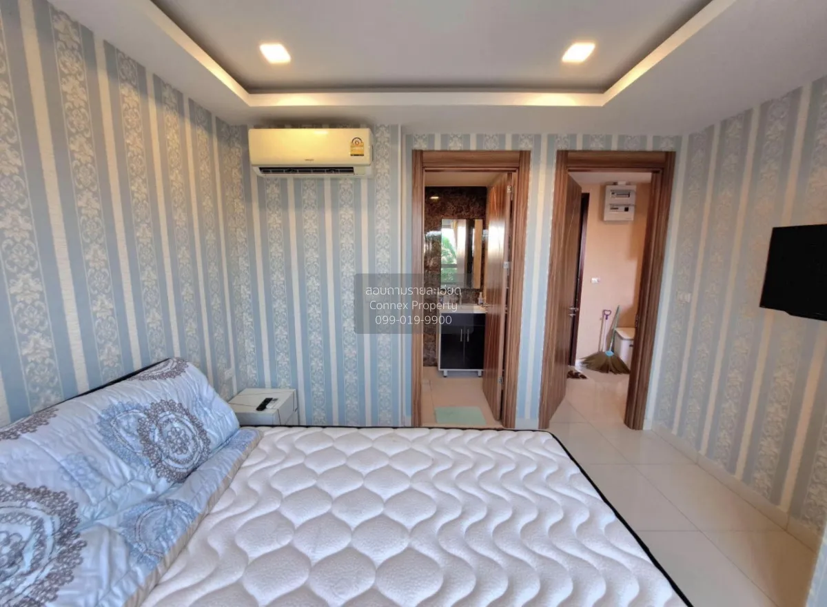 For Sale Condo , Arcadia Beach Resort , corner unit , Mueang Phat 2