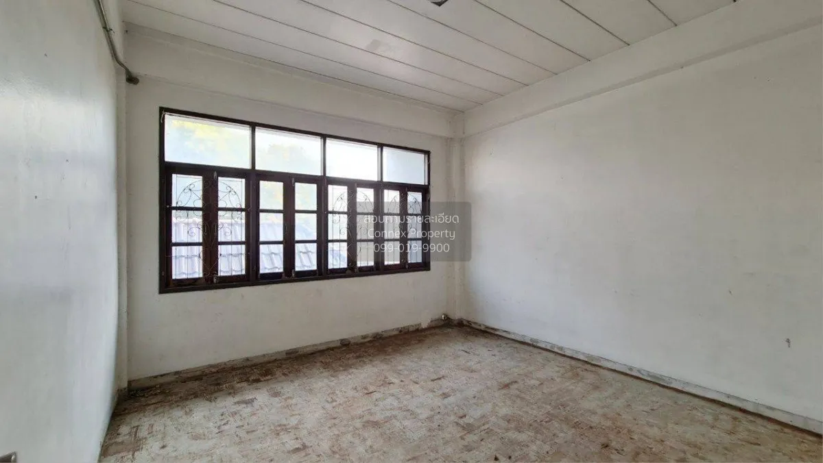 For Sale 3-story, 2-unit home office next to Grand Canal Village.