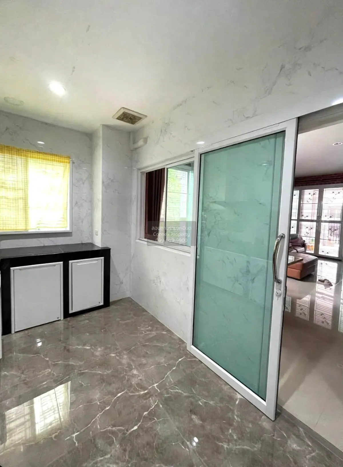 For Sale Townhouse/Townhome  , The Miracle Plus Phetkasem 63 (1) 