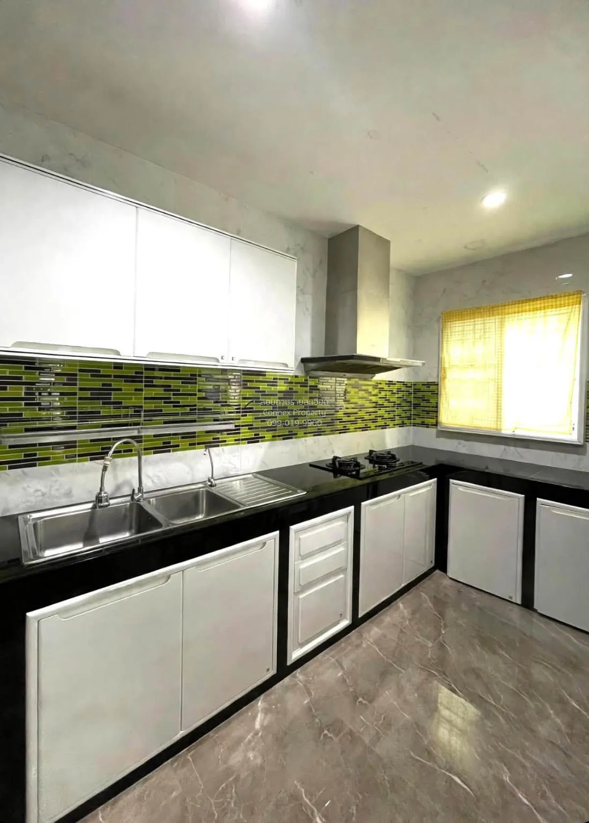 For Sale Townhouse/Townhome  , The Miracle Plus Phetkasem 63 (1) 