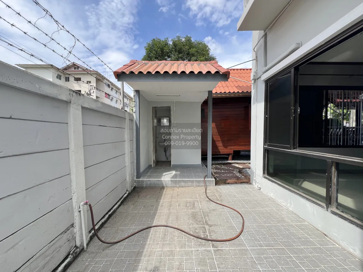 For Sale House , Private Ramintra , corner unit , Bang Chan , Kha