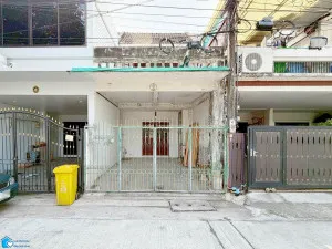 For Sale Townhouse/Townhome  , Sinthorn Happyland , Khlong Chan , Bang Kapi , Bangkok , CX-178036