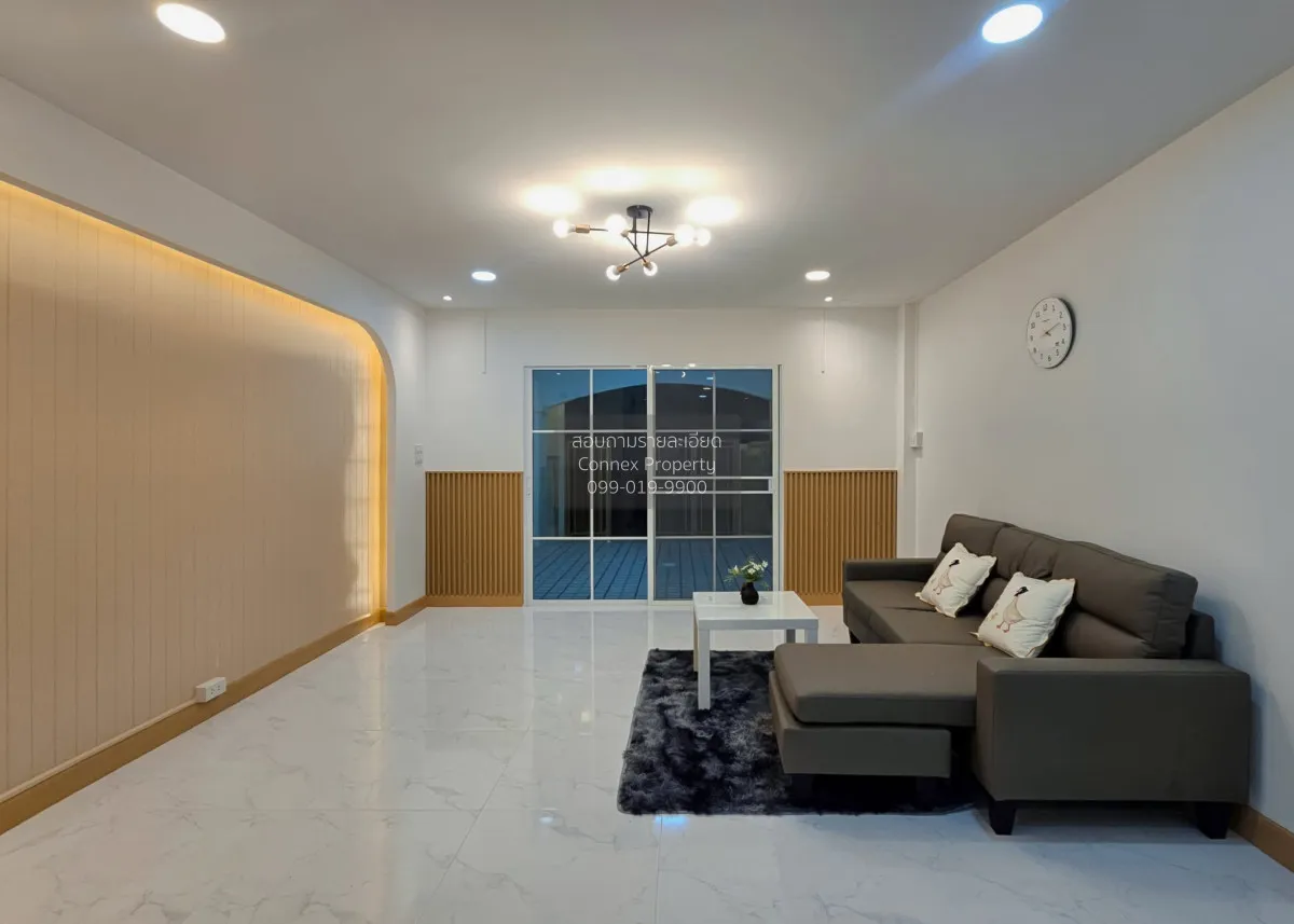 For Sale Townhouse/Townhome  , Manawadee Green Park , Phimonrat ,