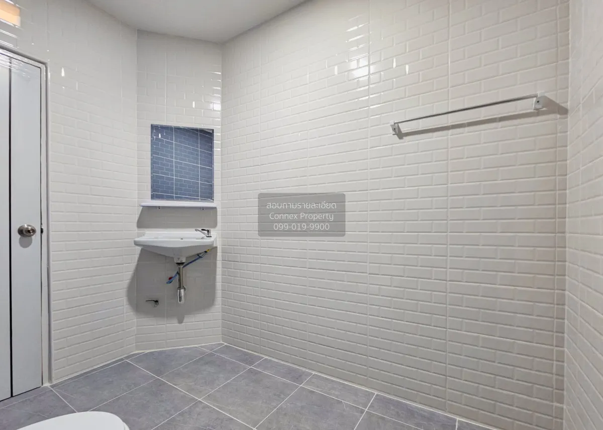 For Sale Townhouse/Townhome  , Manawadee Green Park , Phimonrat ,