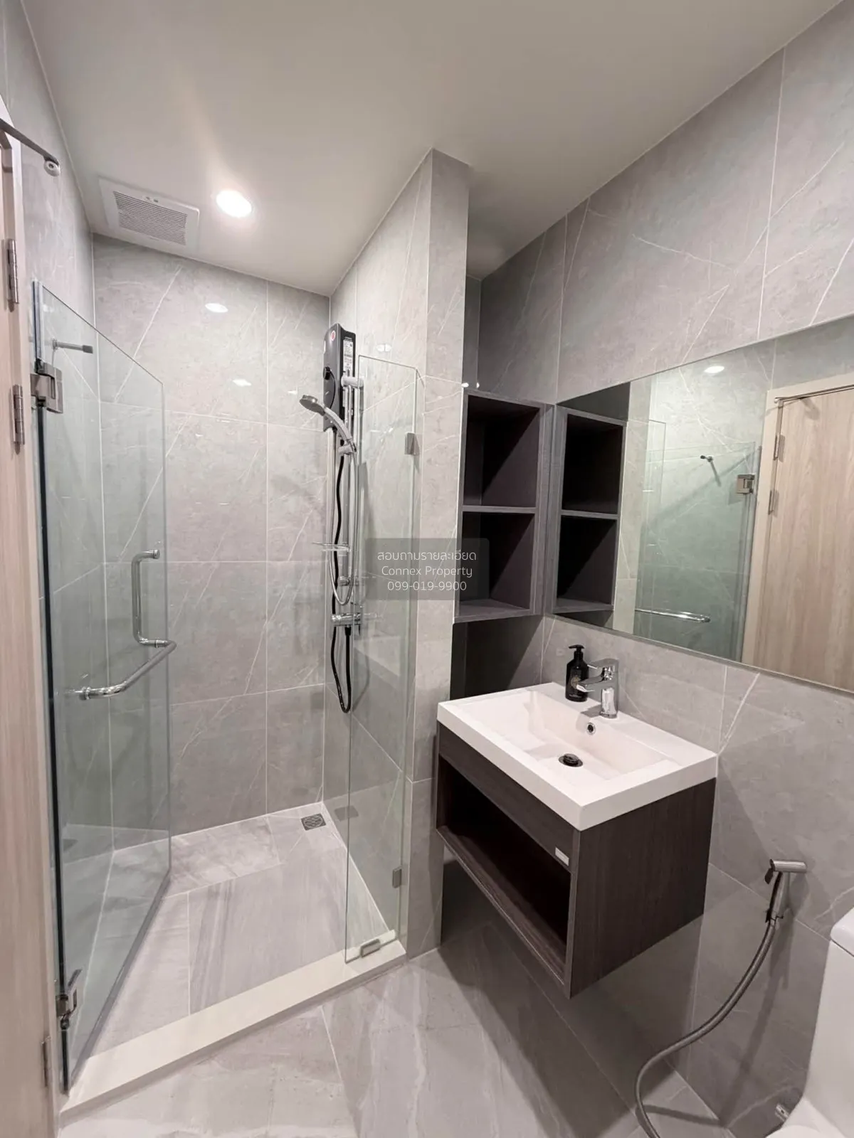 For Rent Condo , Nue District R9 , MRT-Phra Ram 9 , Huai Khwang ,