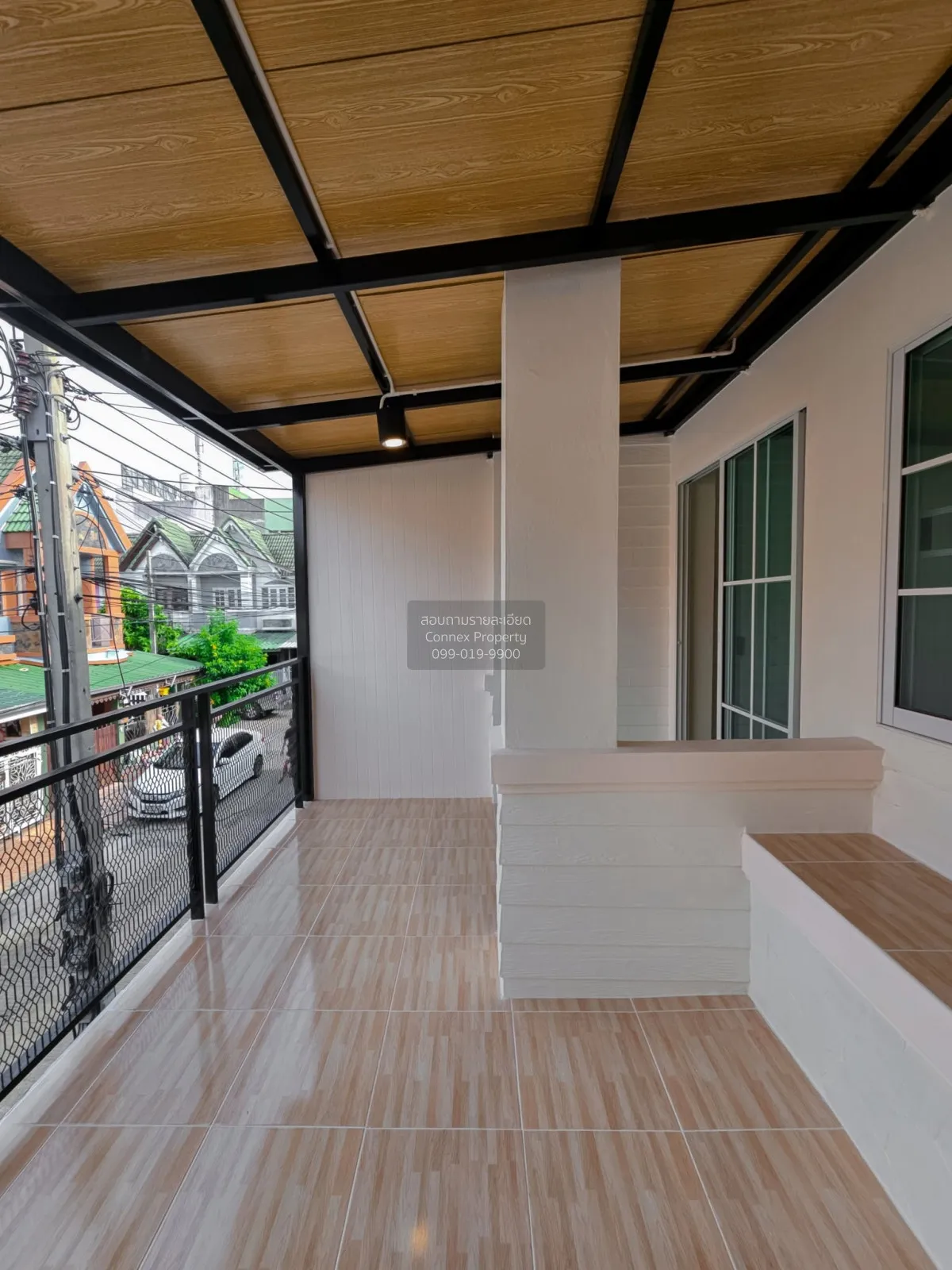 ขายทาวน์เฮ้าส์/ทาวน์โฮม  บ้านรัตนาธานี ซอยวัดลาดปลาดุก รีโนเวทใหม