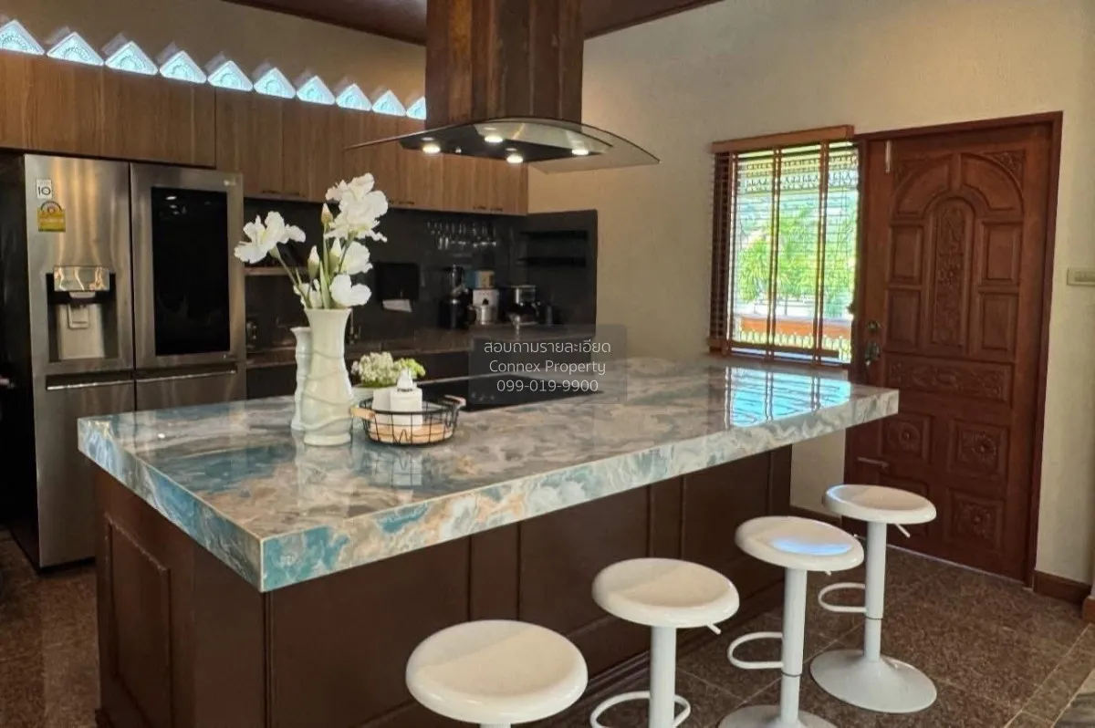 For Sale Rare Giant Palm Tree Retreat Villa in Chalong on Over 1 