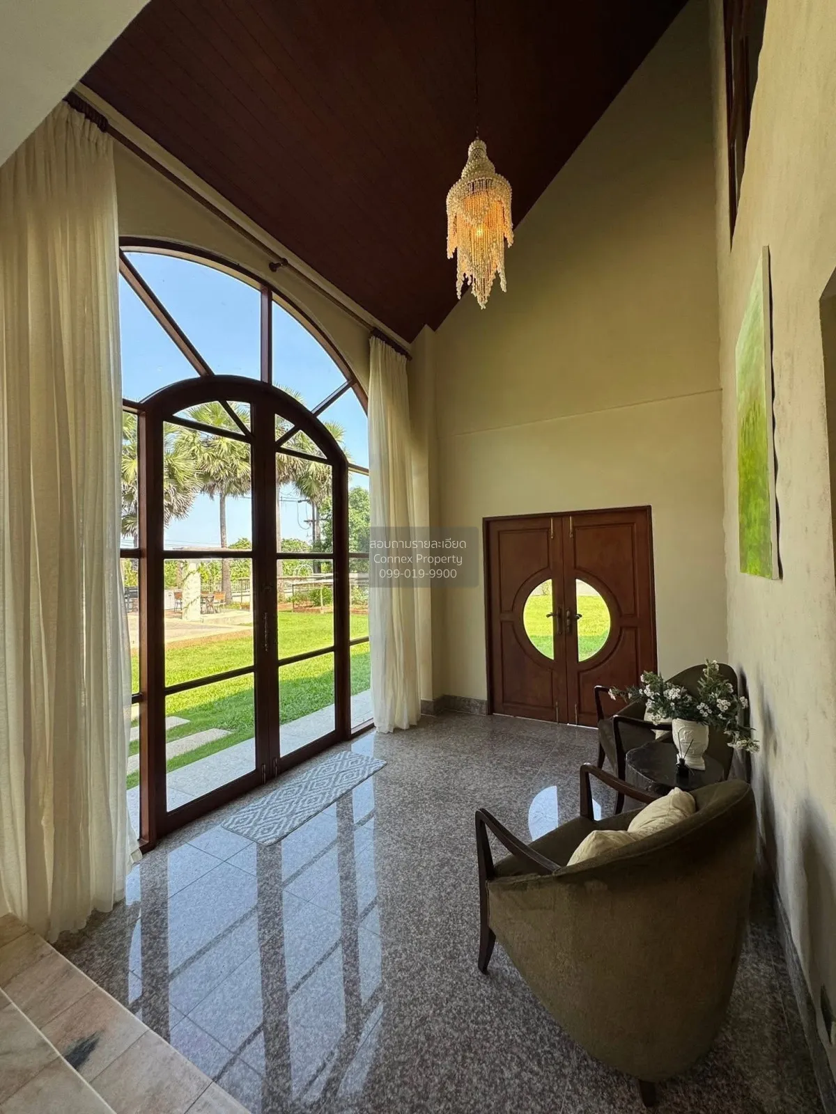 For Sale Rare Giant Palm Tree Retreat Villa in Chalong on Over 1 