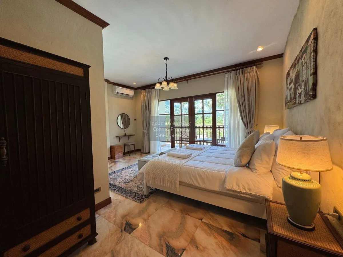 For Sale Rare Giant Palm Tree Retreat Villa in Chalong on Over 1 