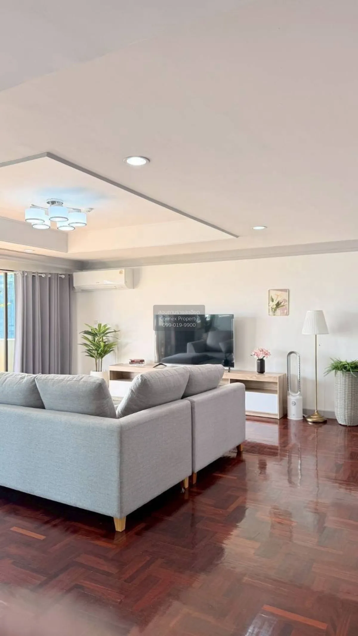 For Rent Apartment , Charan Tower , high floor , wide frontage ,  3