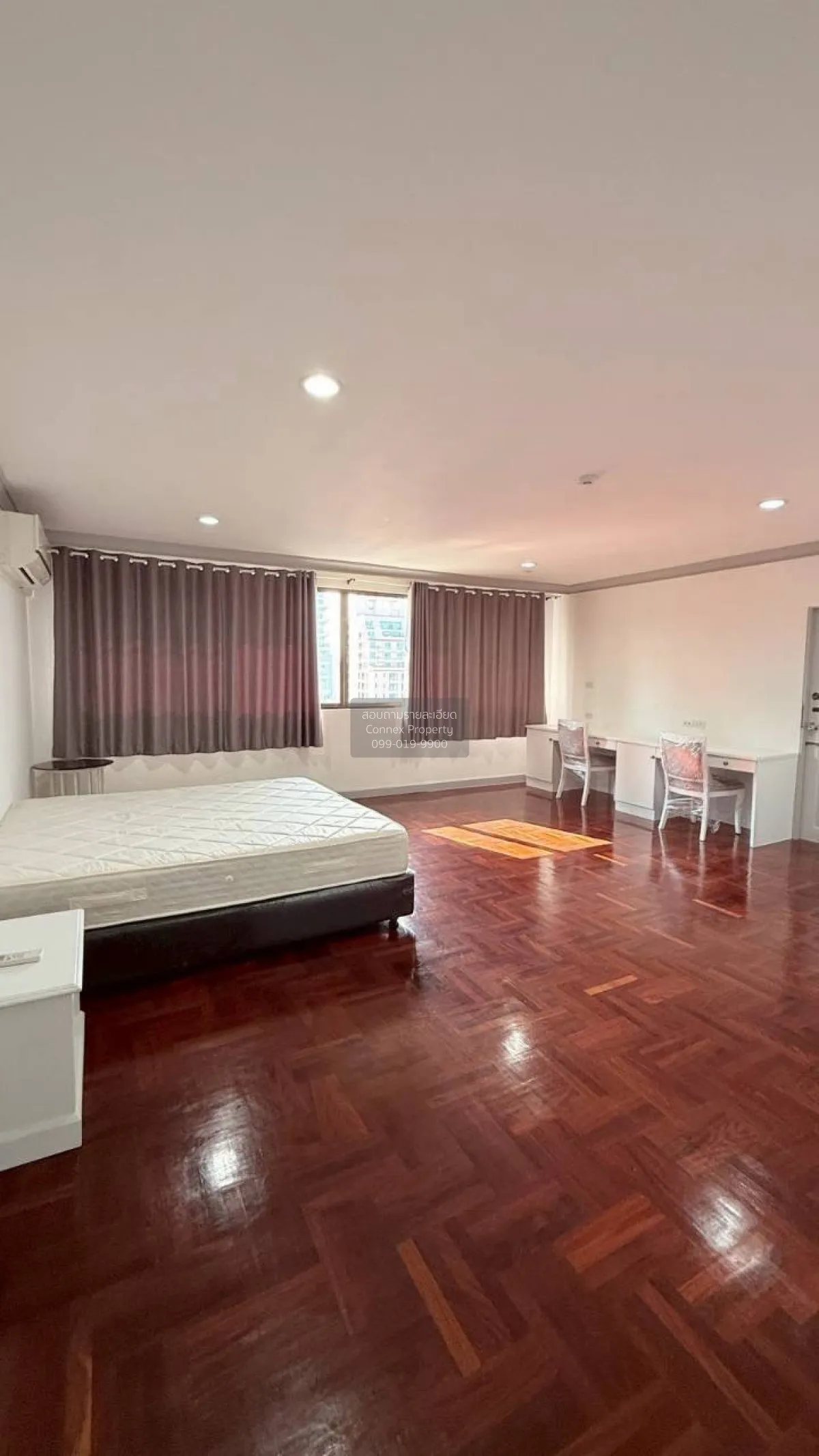 For Rent Apartment , Charan Tower , high floor , wide frontage , 