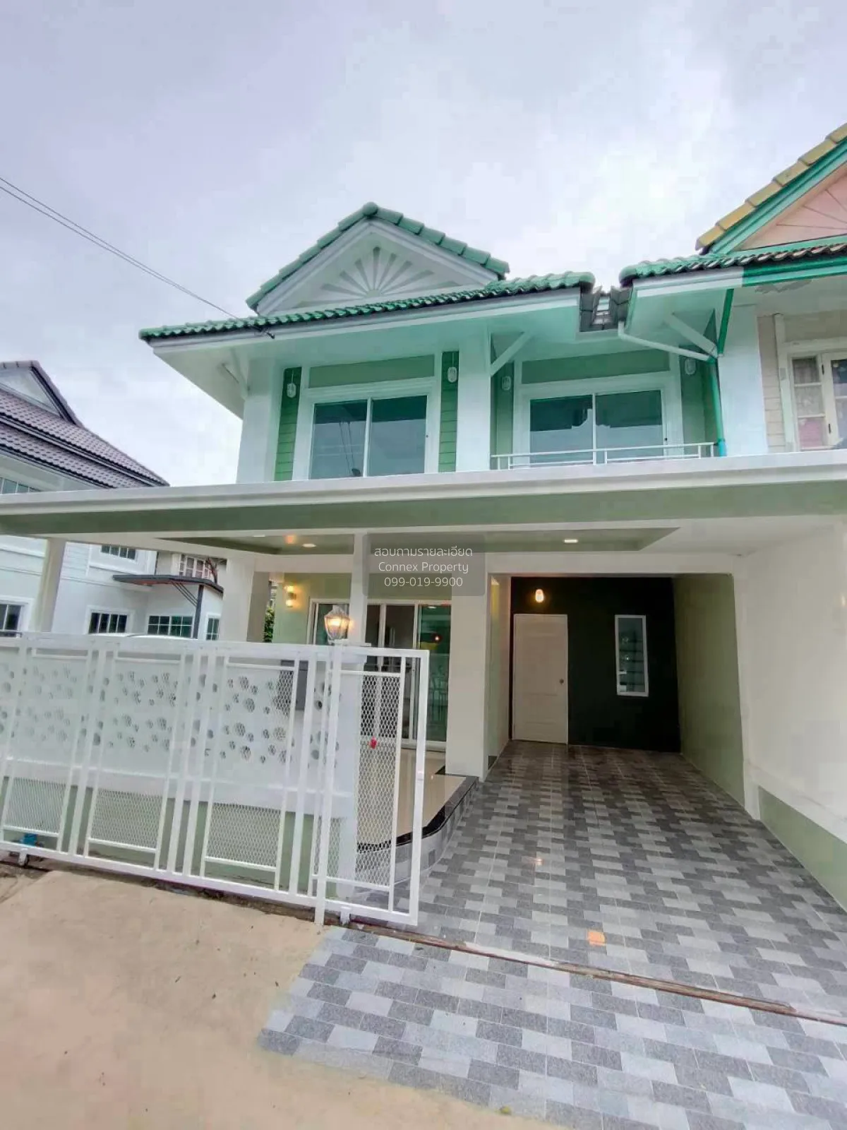 For Sale Townhouse/Townhome  , Baan Pruksa 18 Bangyai , corner un 4