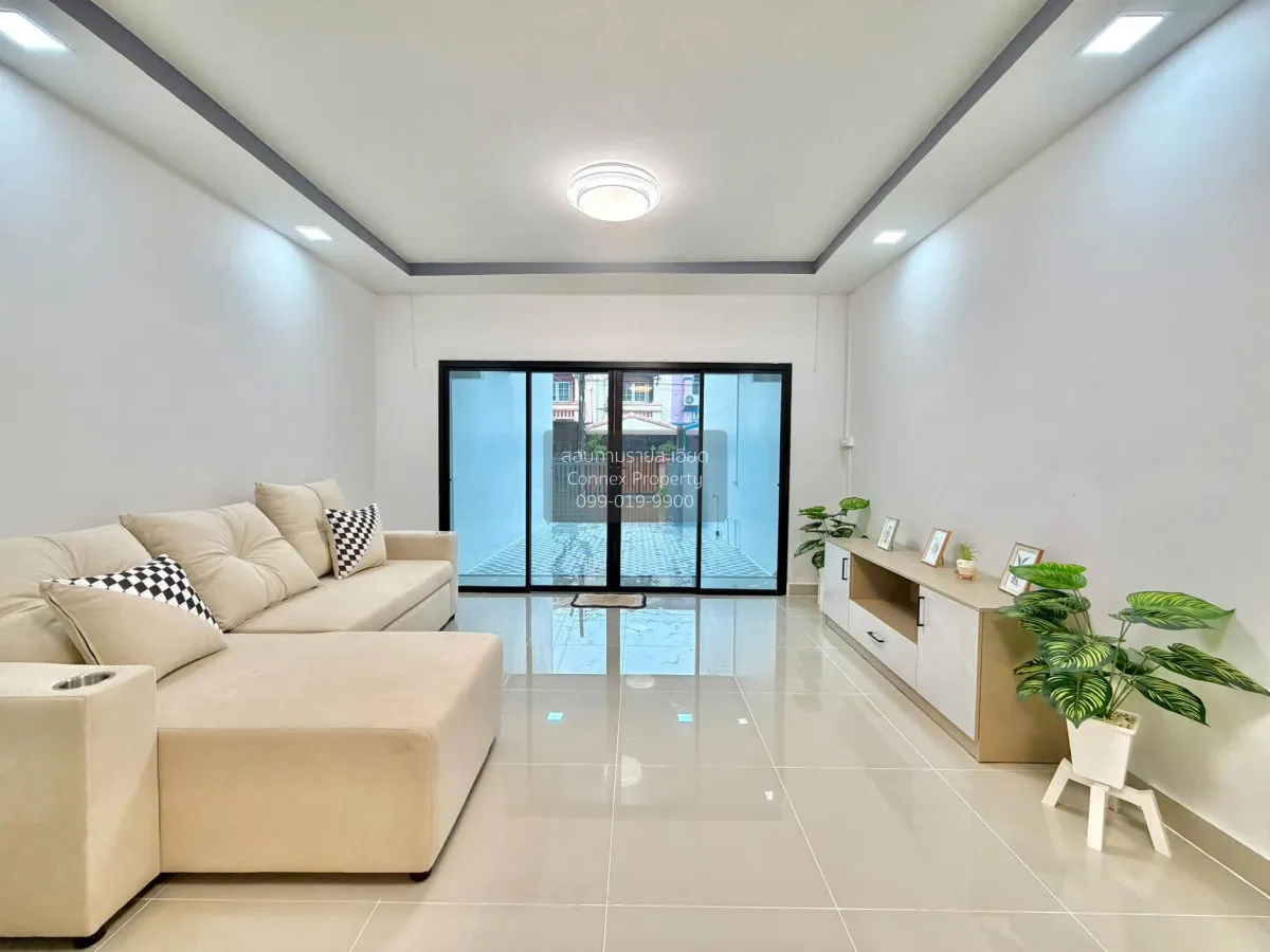 ขายบ้าน  ลภาวัน โครงการ 5 รีโนเวทใหม่ บางรักน้อย เมืองนนทบุรี นนท