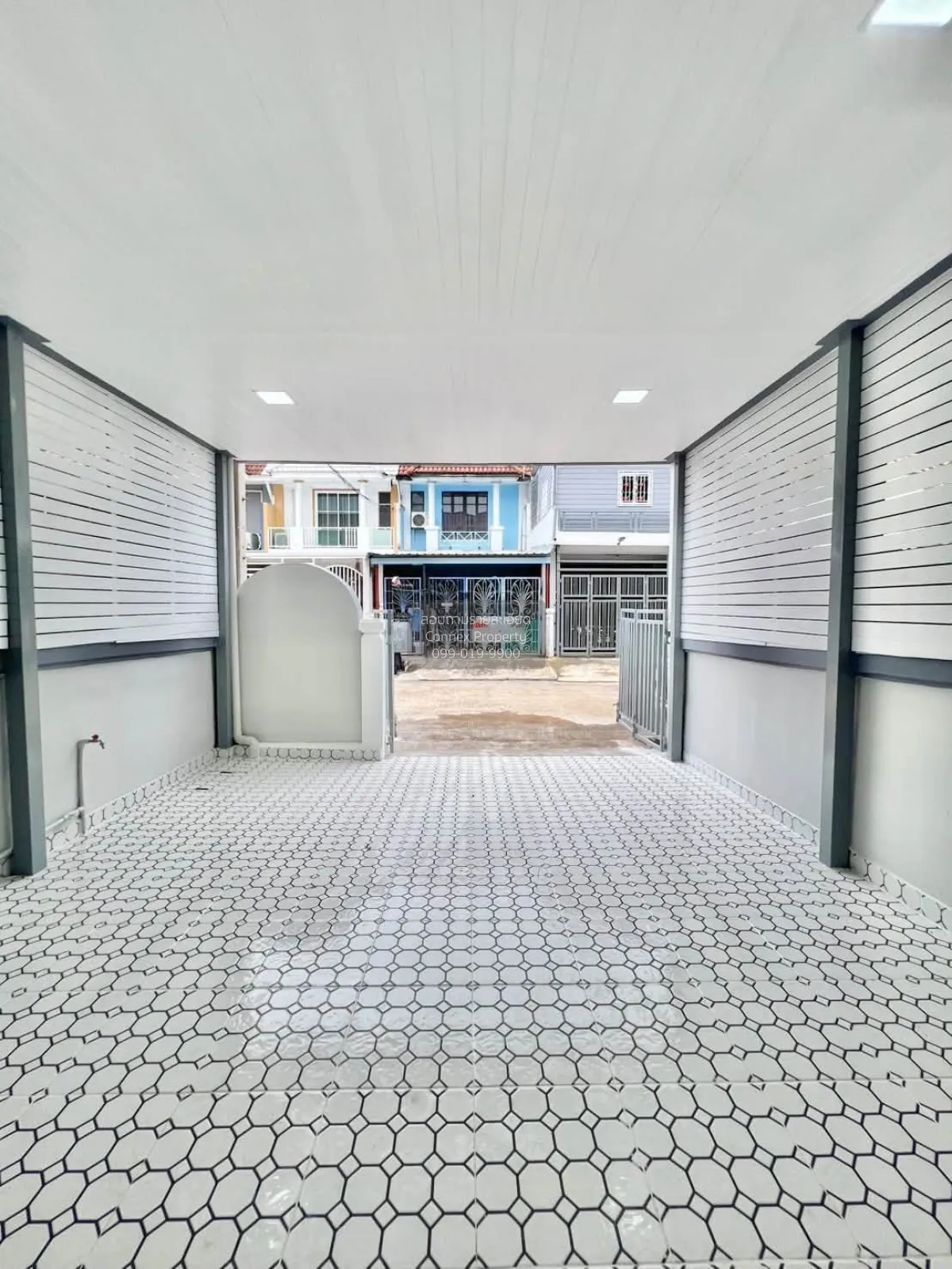 For Sale Townhouse/Townhome  , Baan Buathong 4 Baan Kluay-Sai Noi 2