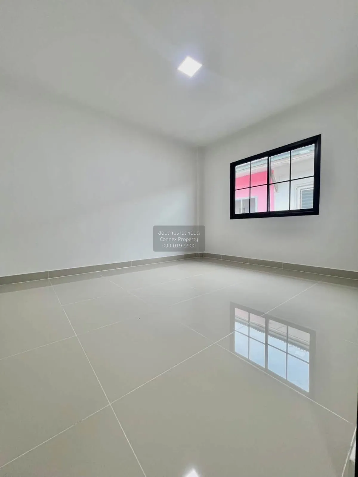 For Sale Townhouse/Townhome  , Baan Buathong 4 Baan Kluay-Sai Noi