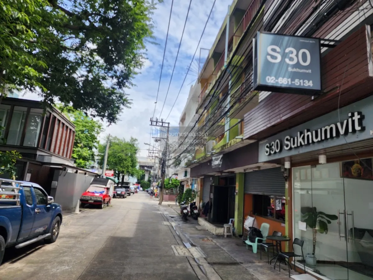 ขายอาคารพาณิชย์ ตึกแถว 1 คูหา สุขุมวิท 30 พร้อมพงษ์ คลองตัน เขต ค 2
