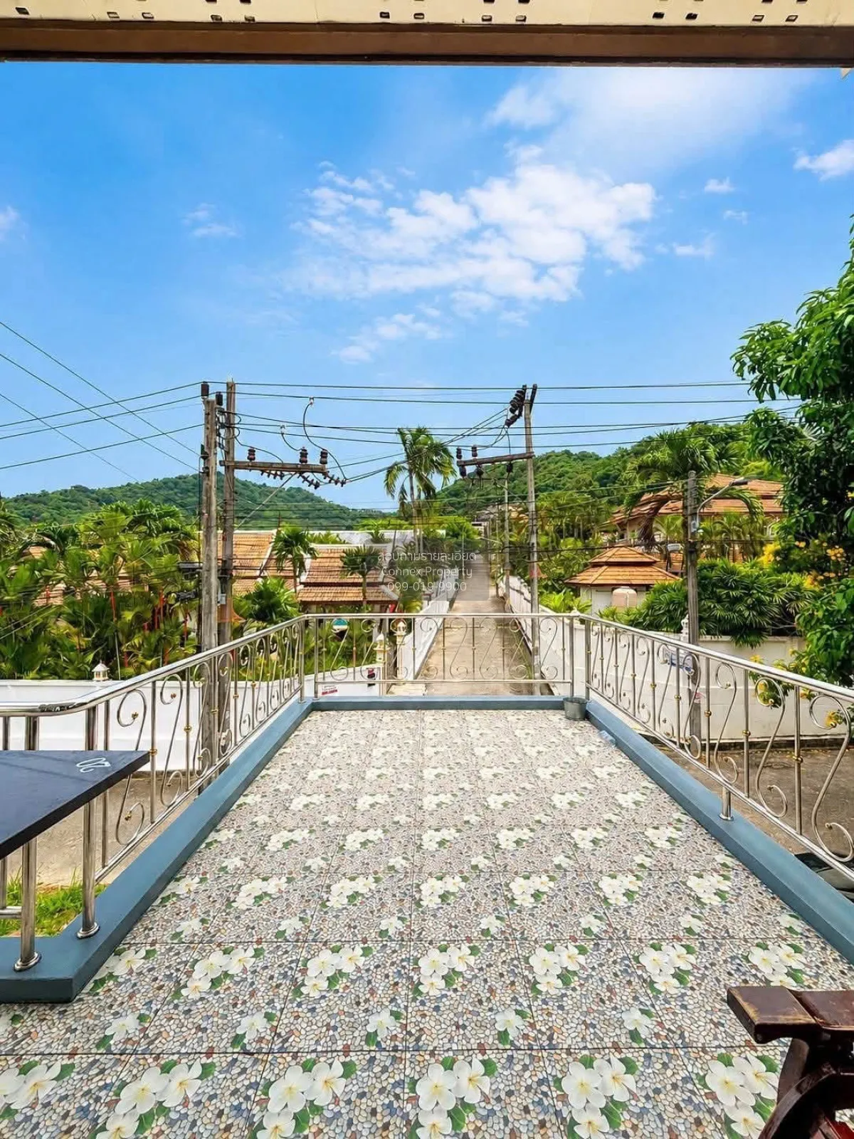 For Rent 2 stories house 2 bedroom 1 bathroom Rawai , Rawai , Mue