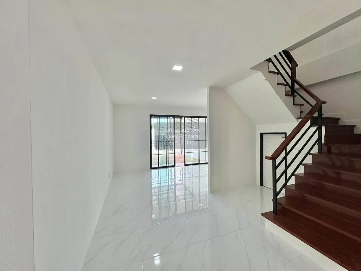 เช่าทาวน์เฮาส์ 2 ชั้นใจกลางเมืองภูเก็ต ตลาดใหญ่ เมืองภูเก็ต ภูเก็