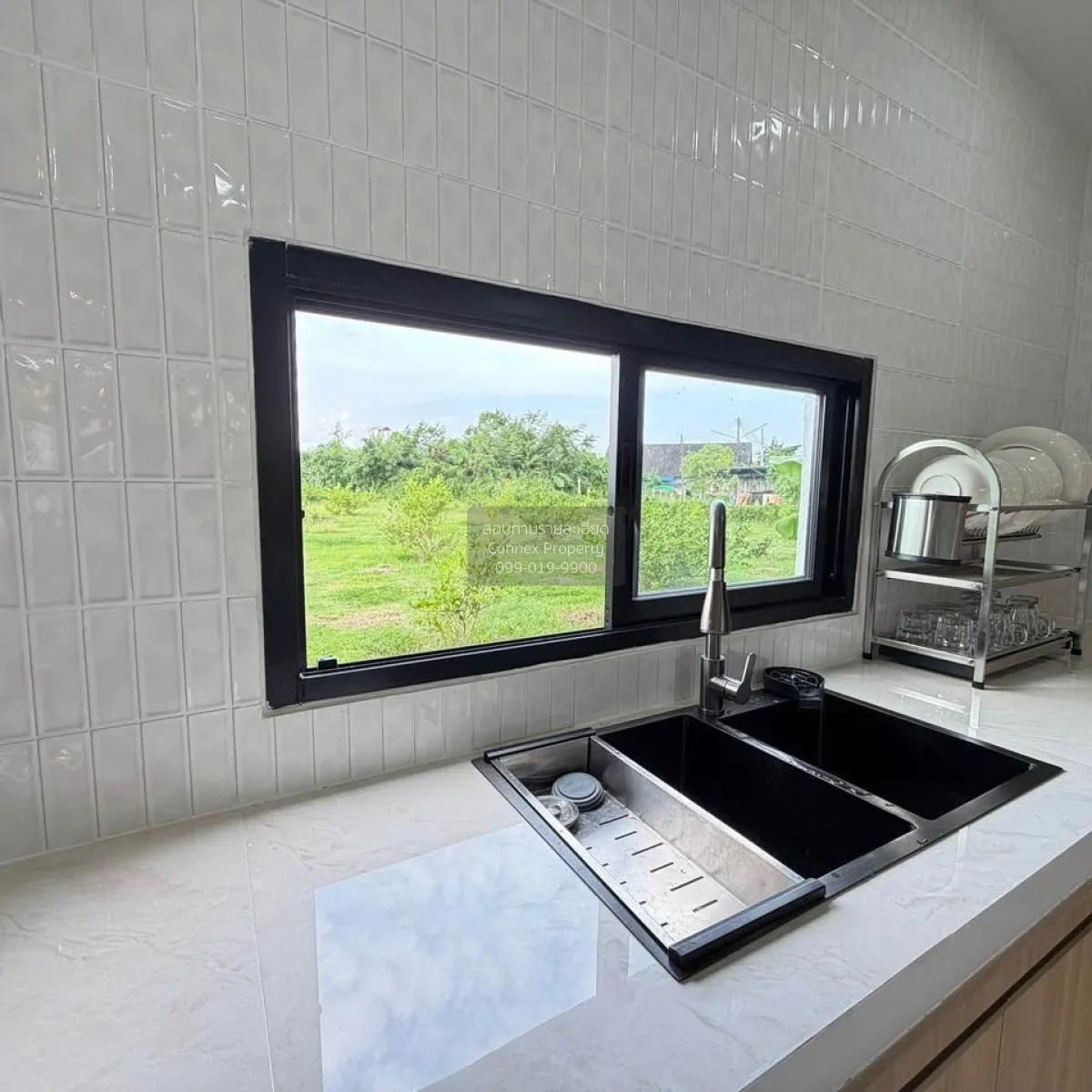 ขายพูลวิลล่าฉลอง 3 ห้องนอน พร้อมเฟอร์ ใกล้ BCIS รีโนเวทใหม่ ฉลอง 