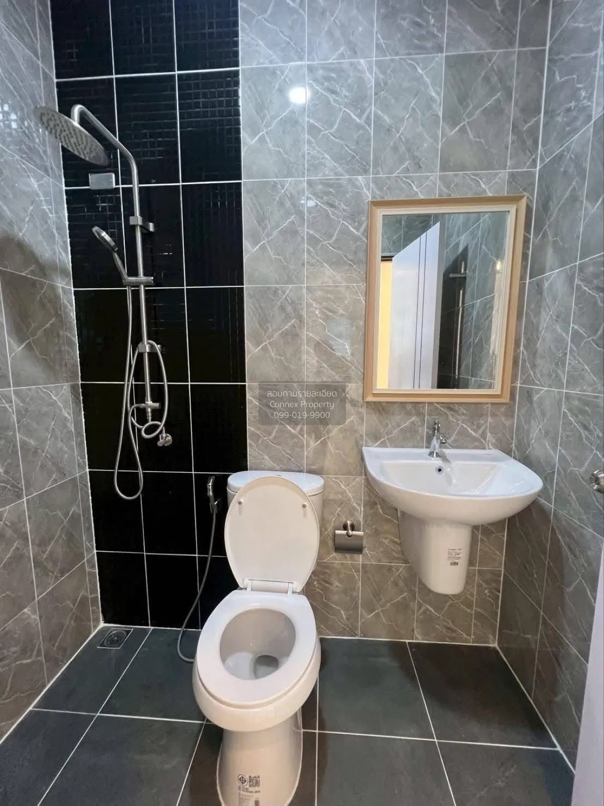 For Rent Townhouse/Townhome  , The Rich Villas - Palai , Chalong 