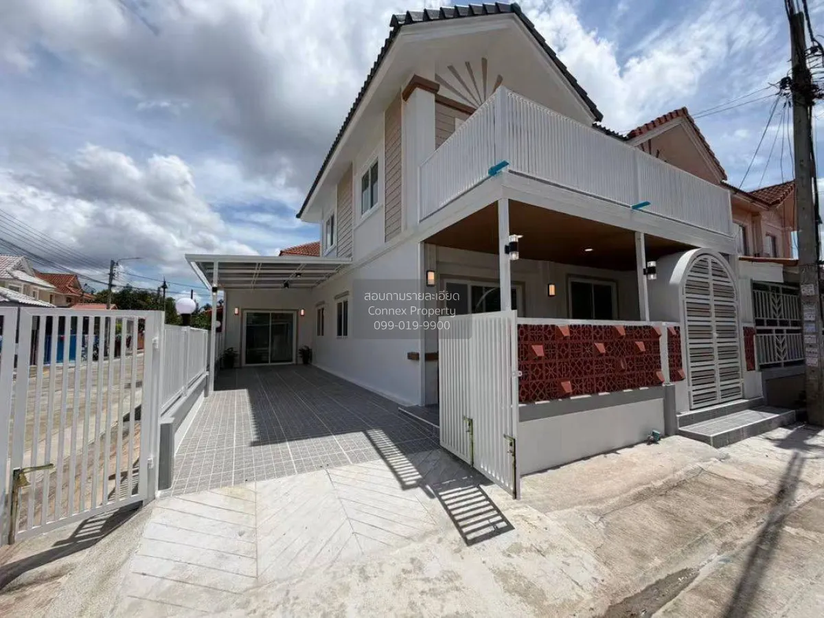 For Sale Townhouse/Townhome  , Baan Pruksa 33 Bangbuathong , newl