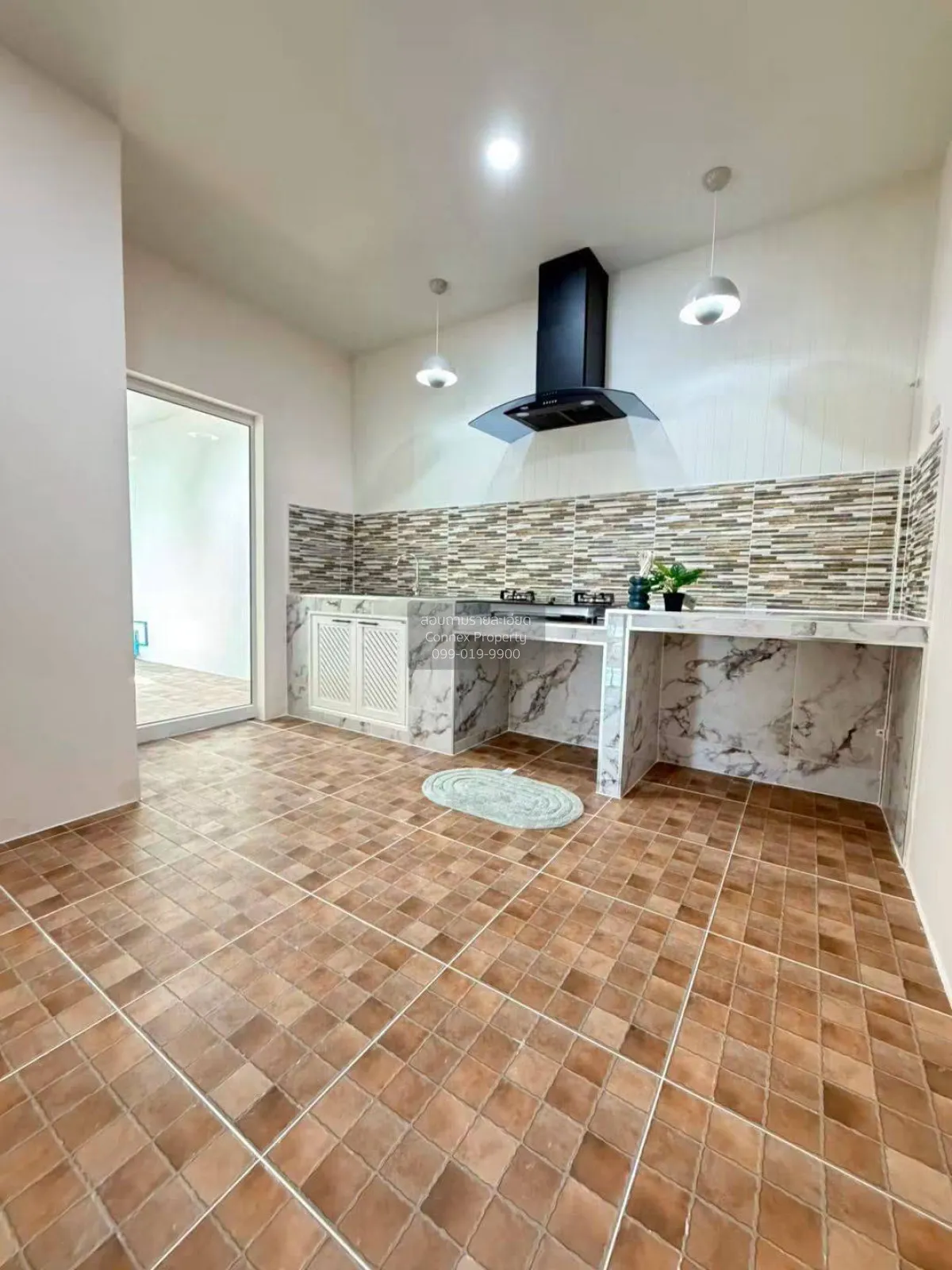 For Sale Townhouse/Townhome  , Baan Pruksa 33 Bangbuathong , newl