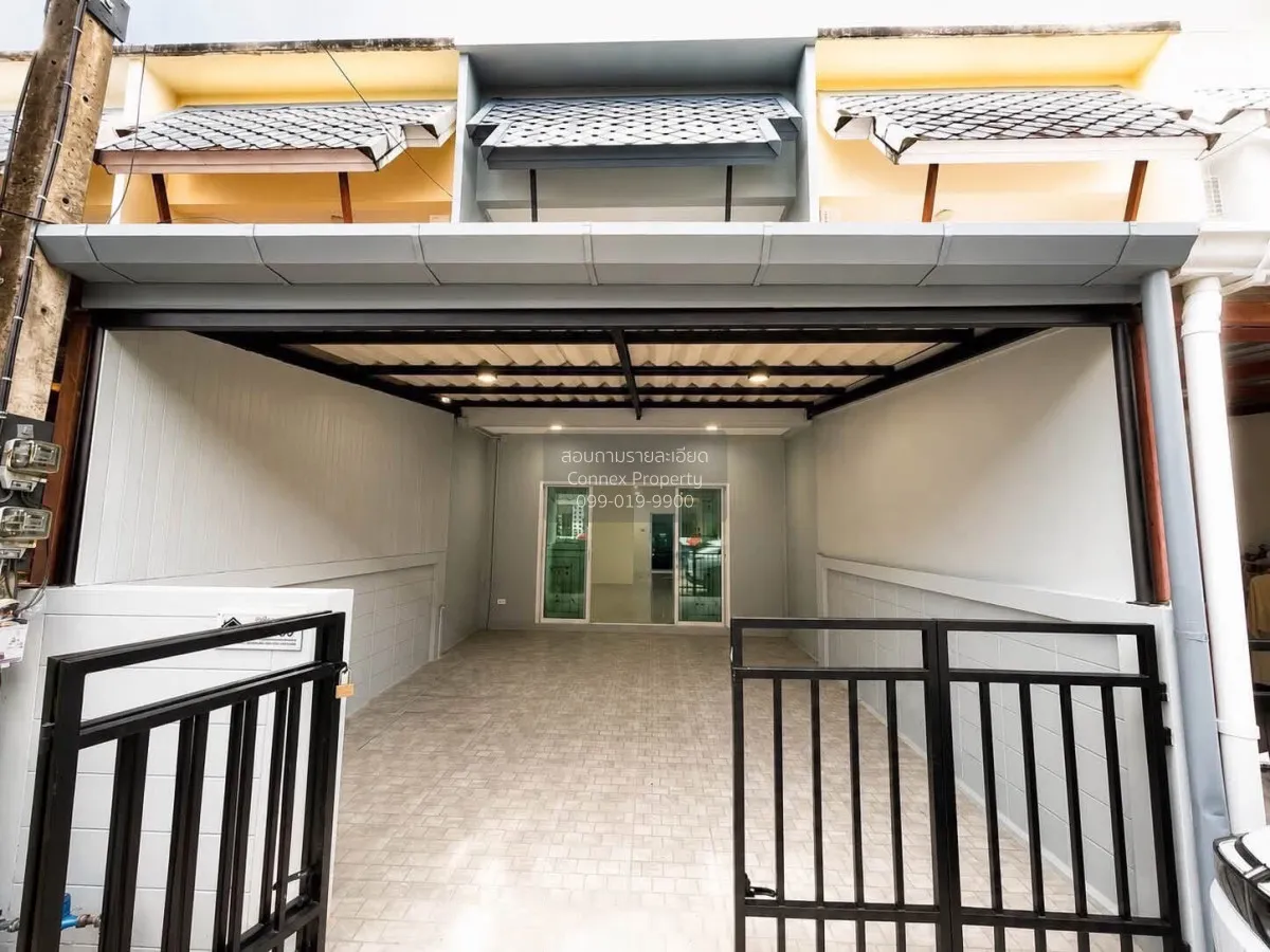 For Sale Townhouse/Townhome  , Baan Promphun Lak Kong Si , newly  2