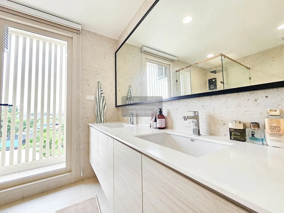 For Rent Townhouse/Townhome  , Nue Verse Krungthep Kreetha , Thap