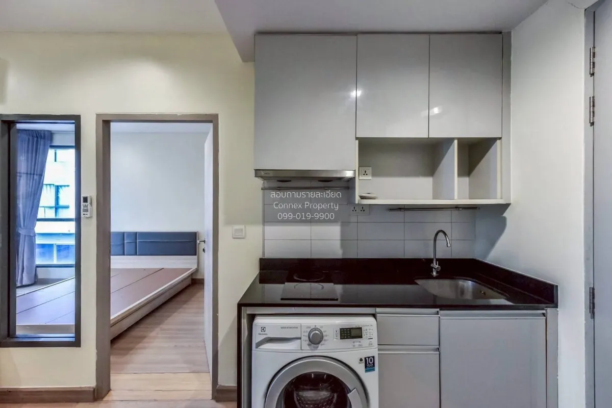 For Sale Condo , Ideo Mobi Phayathai , high floor , BTS-Phaya Tha 3