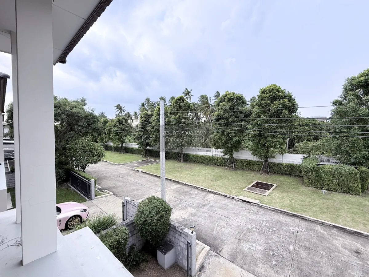 บ้านหลังริม พื้นที่ส่วนตัว 81 ตร.ว. เซนโทร สาทร - กัลปพฤกษ์ MRT-บ