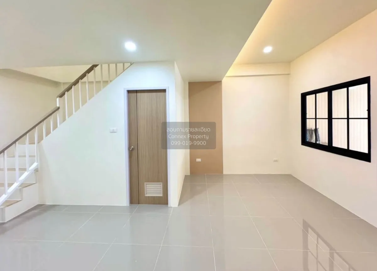 For Sale Townhouse/Townhome  , Net Thip , newly renovated , Wichi