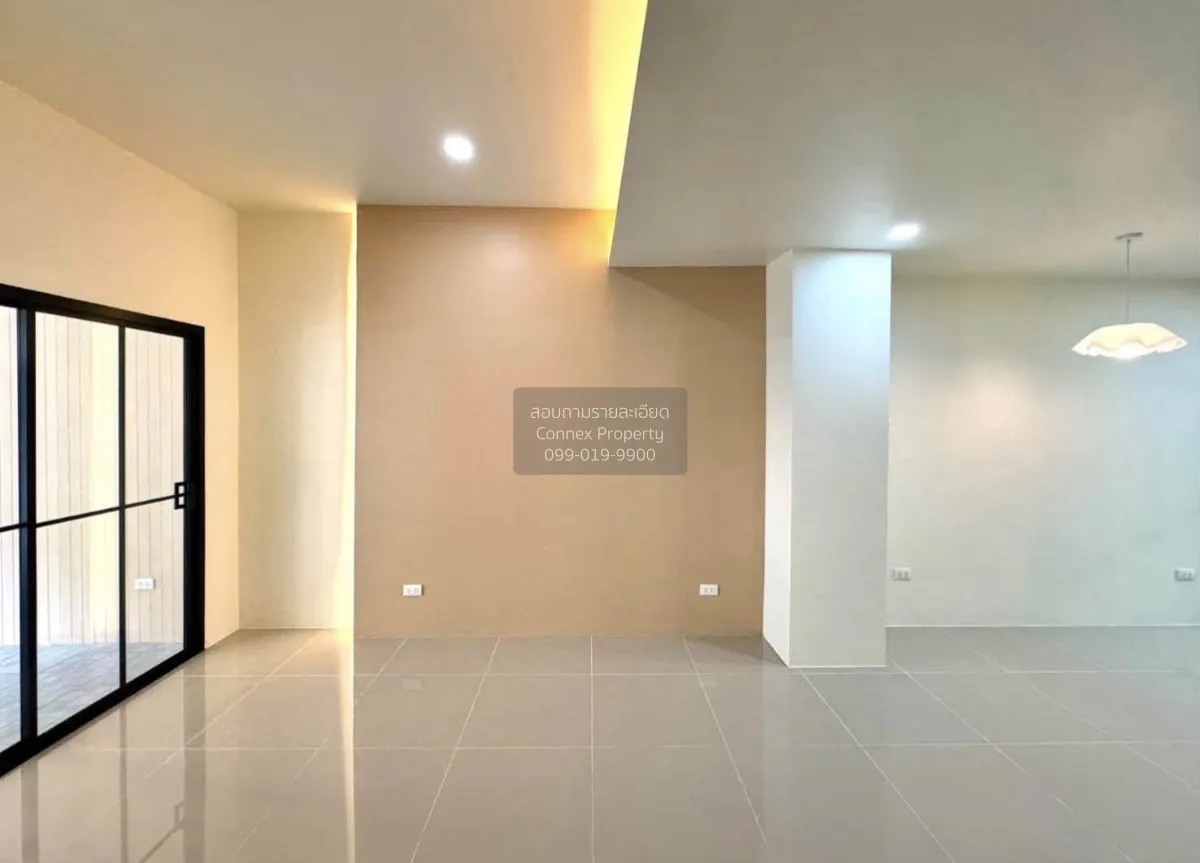 For Sale Townhouse/Townhome  , Net Thip , newly renovated , Wichi