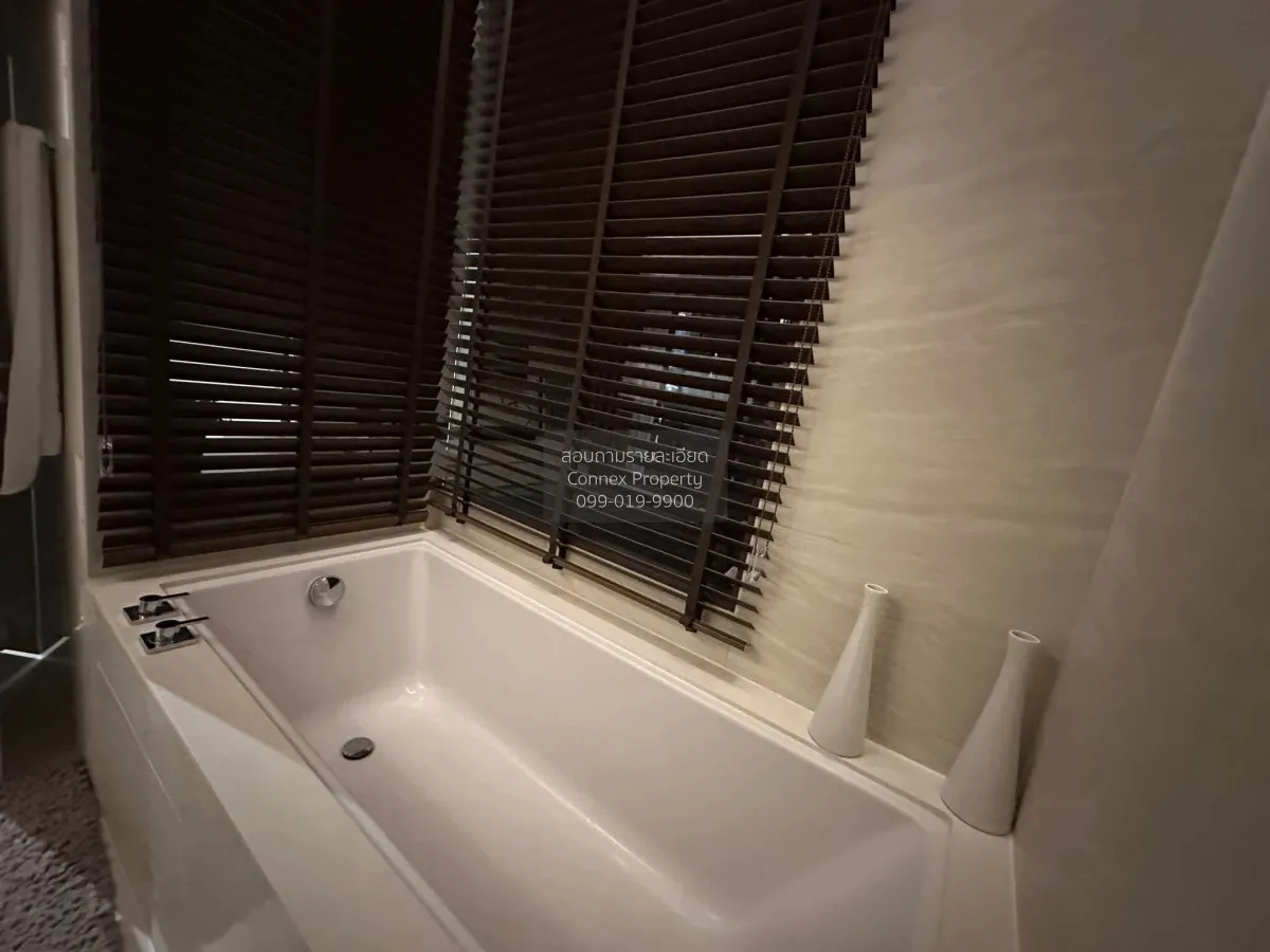 For Rent Condo , The Strand Thonglor , nice view , high floor , B 4