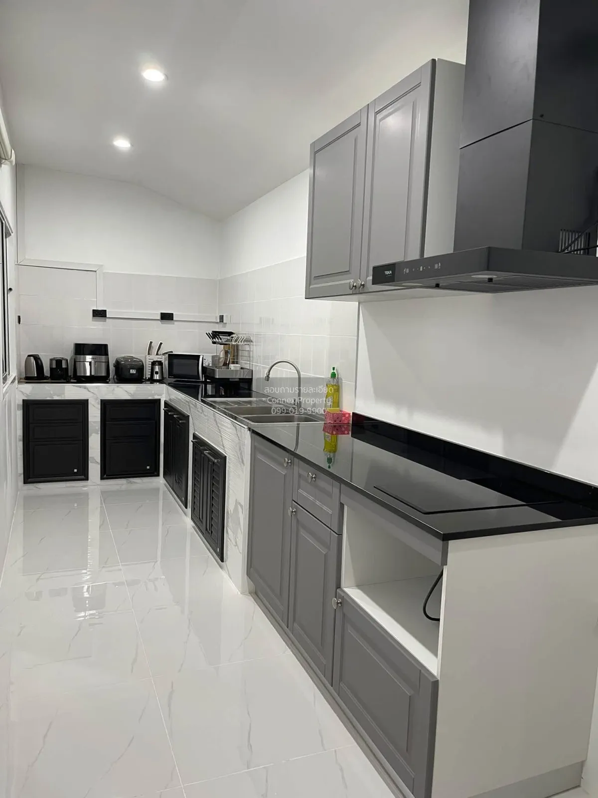 For Rent House Near Fitness Street, Phuket , Chalong , Mueang Phu