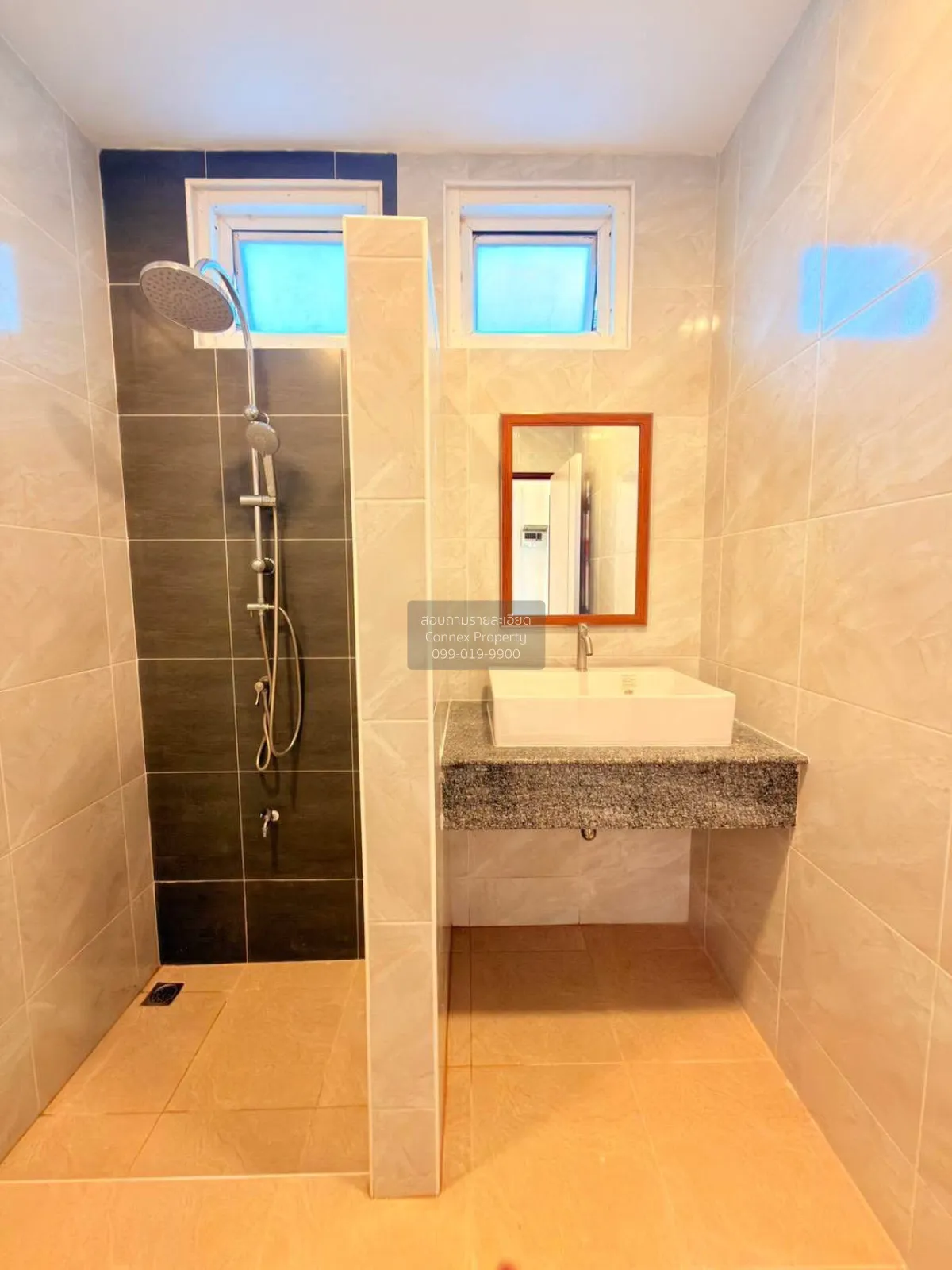 For Sale House , The Valley 2 , corner unit , newly renovated , S