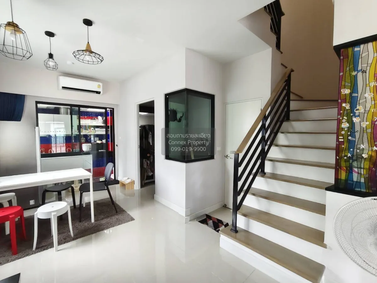 For Sale Townhouse/Townhome  , Siri Place Bangyai , corner unit ,