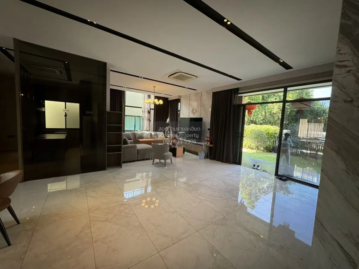 เช่าบ้าน  แกรนด์ บางกอก บูเลอวาร์ด พระราม 9 MRT-ศรีกรีฑา (สายสีเห 2