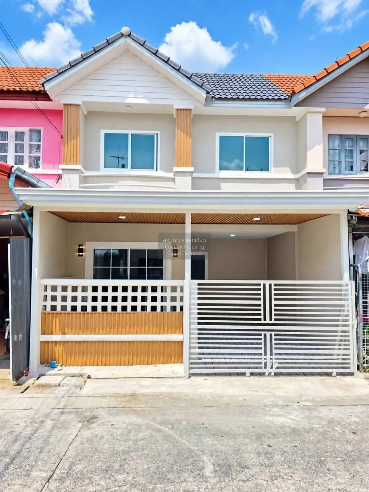 For Sale Townhouse/Townhome  , Baan Buathong 4 Baan Kluay-Sai Noi 1